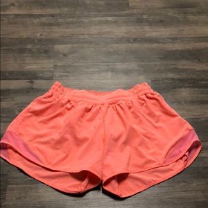 Lululemon hotty hot hot short sz 8